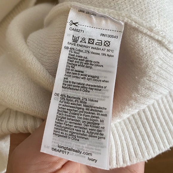 LONG TALL SALLY POPULAR SWEATER - FOR TALL LADIES! Or for long sleeve lovers 😃 - Picture 6 of 9